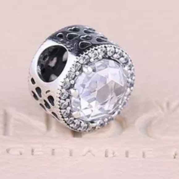 Pandora clear radiant Hearts charm. - Picture 8 of 8
